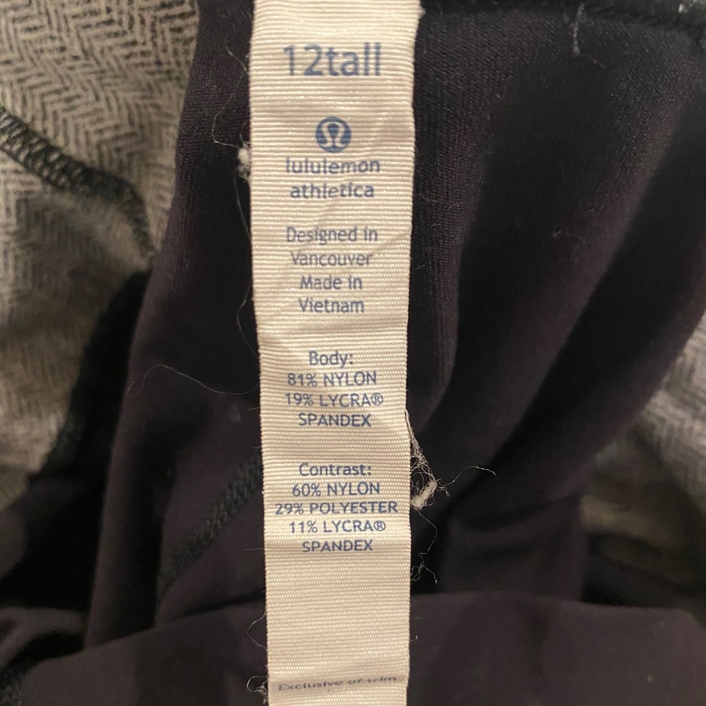 Lululemon leggings size -12 black